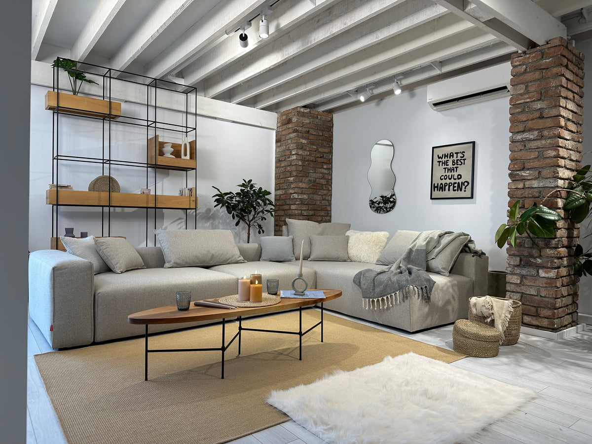 FEYDOM Bard L3 Ecksofa im Stoff Alure Natur in einem Industrieloft