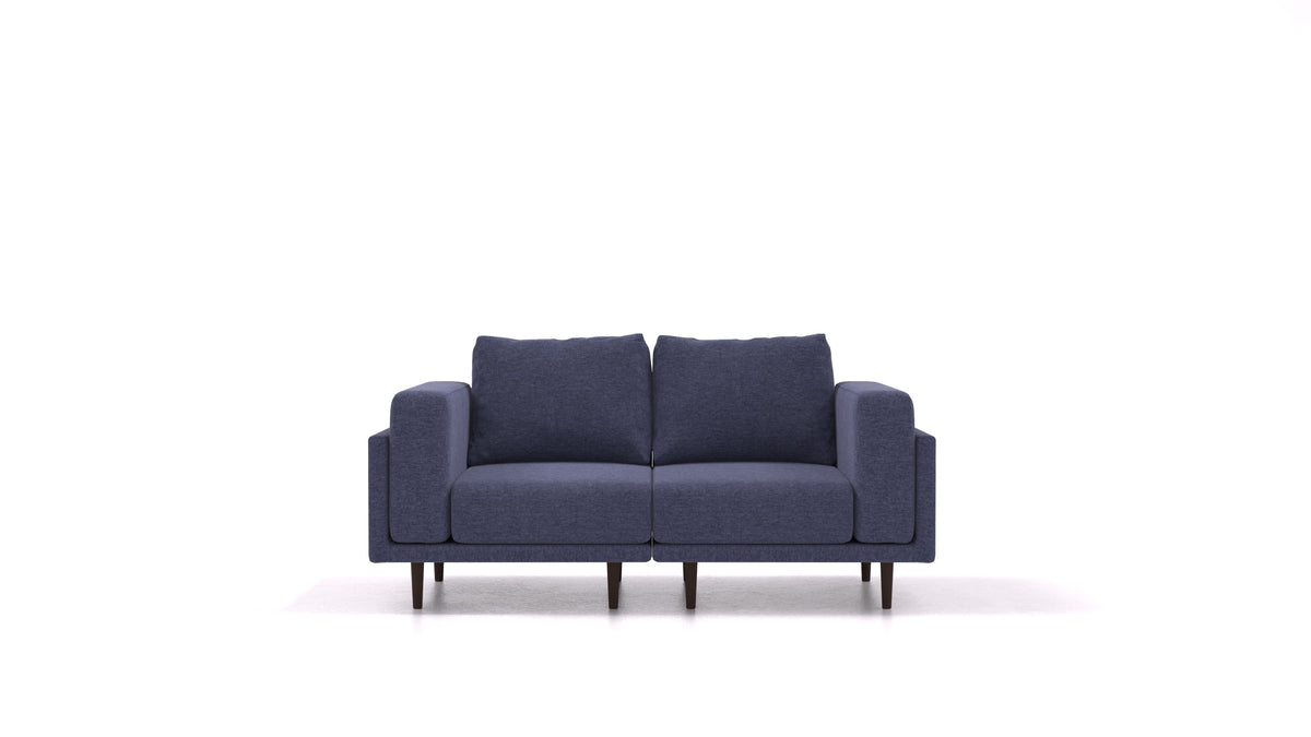 Clooods 2S, modulares Sofa von FEYDOM im Stoff Velare ET-80 Noble Blue, dunkle Füße