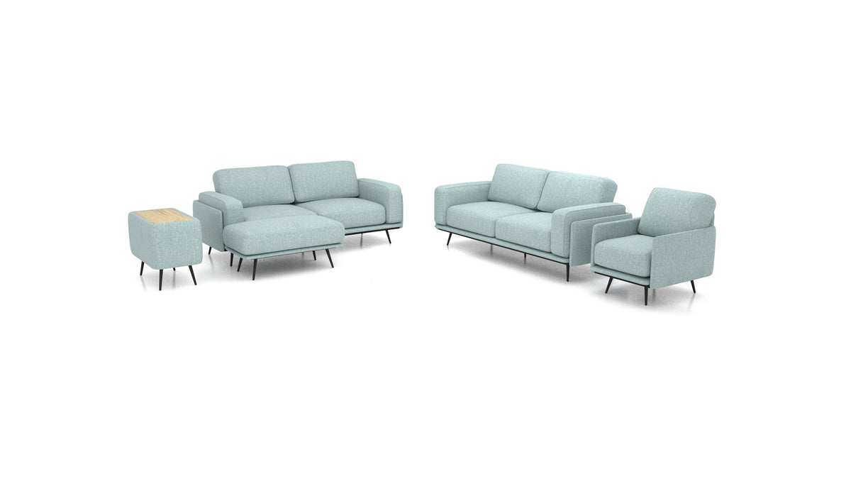 OIKO L+, modulares Sofa von FEYDOM im Stoff Alure DE-75 Pastel Blue, helles Holz