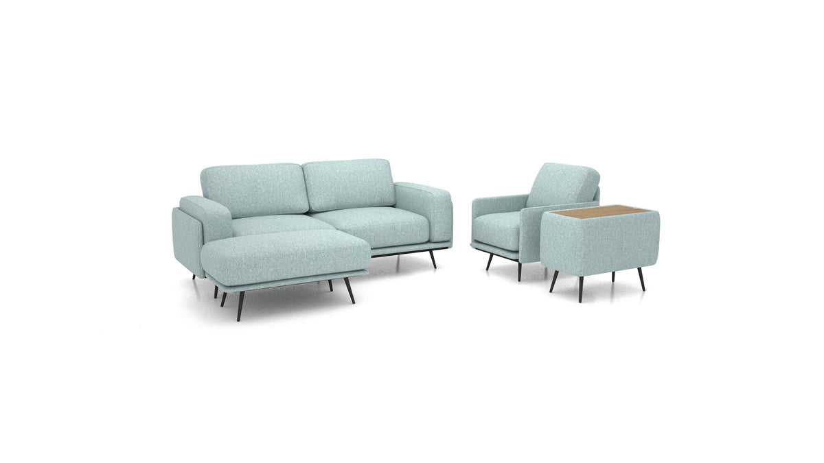 OIKO M+, modulares Sofa von FEYDOM im Stoff Alure DE-75 Pastel Blue, dunkles Holz